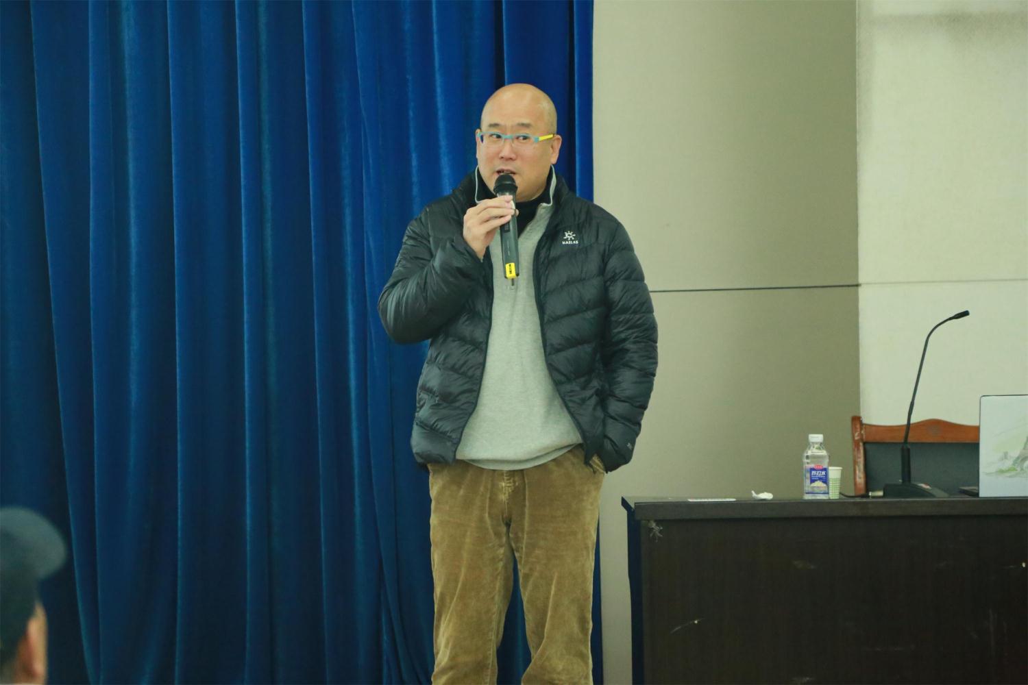 成人影视片